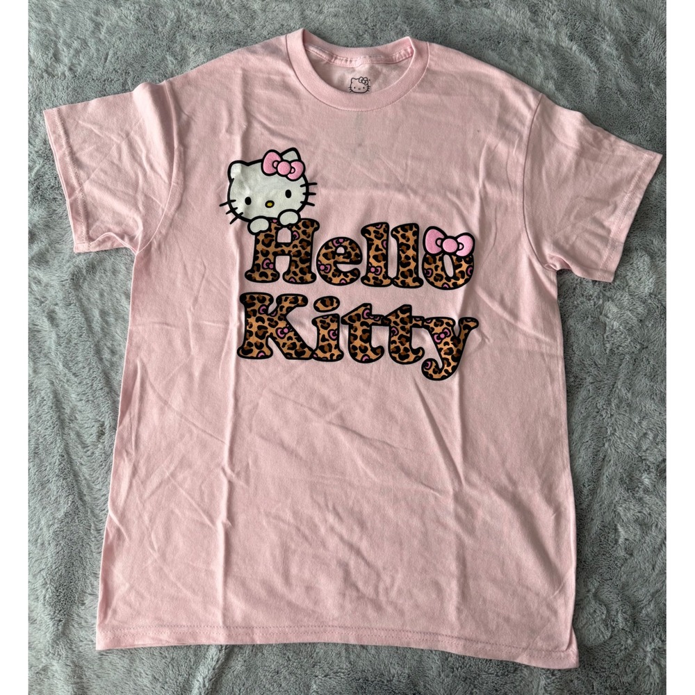 NWOT Hello Kitty Sanrio Pink Leopard Print Graphic T-Shirt Hybrid Apparel Medium